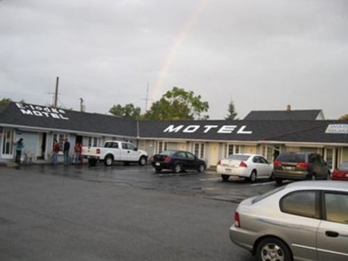 E-Lodge Near The Falls Niagara Falls Esterno foto